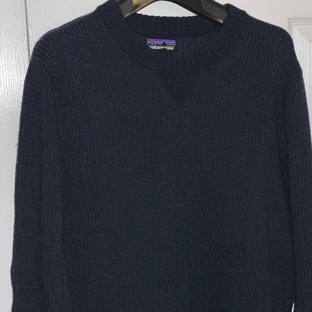 Patagonia Off Country mens sweater navy size small